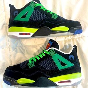NIKE JORDAN 4 Retro Doernbecher IV Superman Size 13 Superman NEW